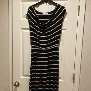 Elliott Lauren Black and Cream Stripped Long dress; scoop neck/ elastic waist